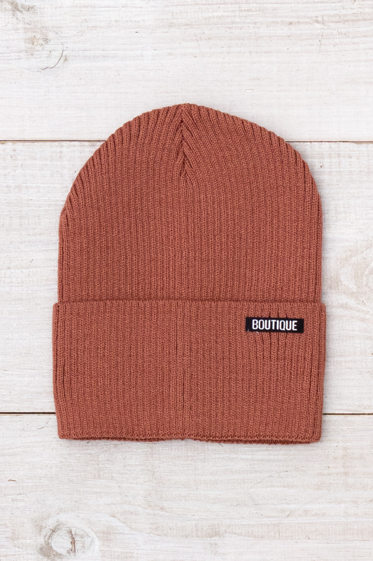 Шапка жіноча